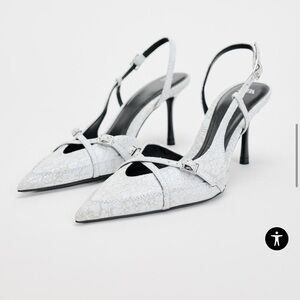 Zara Crackled Heel Pumps